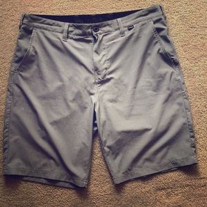 Men’s 34 Hurley Phantom shorts